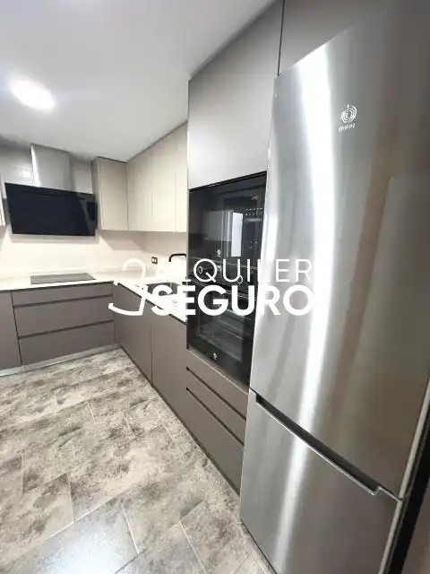 Cocina de Piso de alquiler en Valdemoro con Aire acondicionado, Calefacción y Terraza