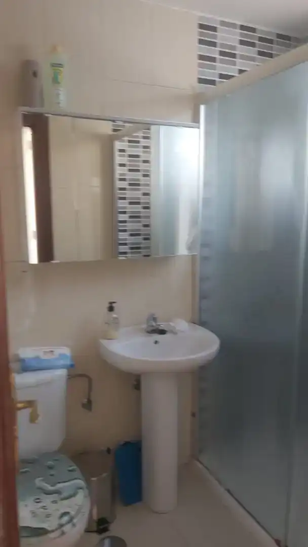 Bany de Dúplex en venda en Piélagos amb Balcó