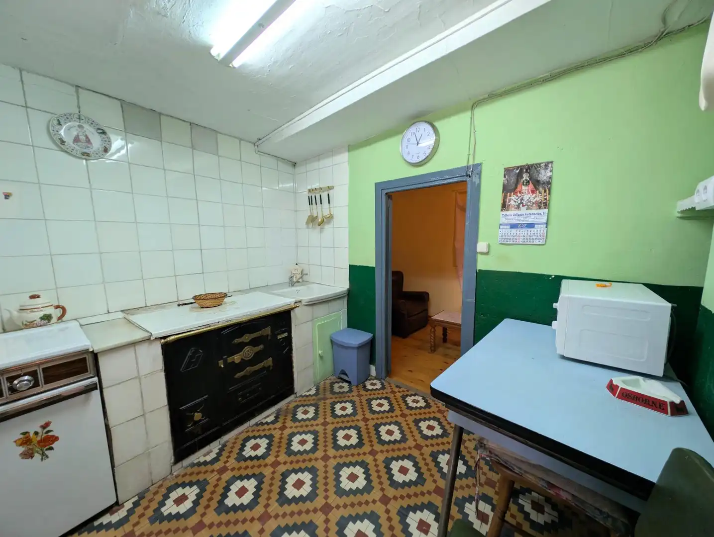 Kitchen of Houses for sale in Aller  with Heating, Private garden and Terrace