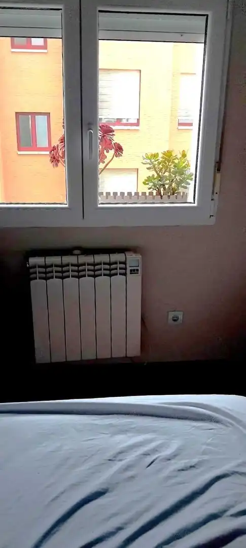 Terrasse von Wohnung zur Miete in Oviedo  mit Heizung, Abstellraum und Möbliert