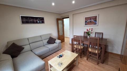 Foto 3 de Pis en venda a Calle Málaga, 5, Ensanche - Fuenfresca, Teruel