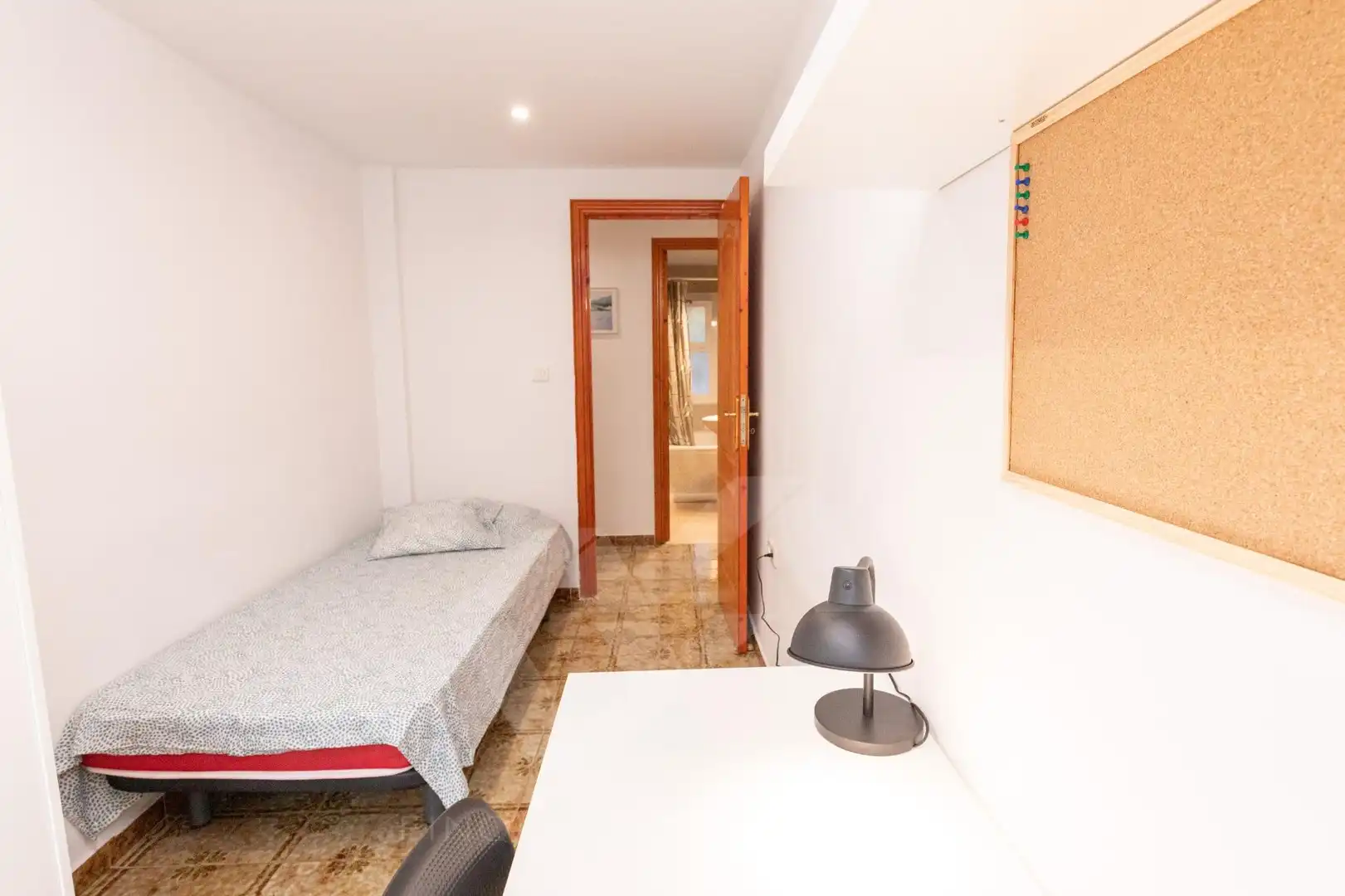 Habitación de Piso de alquiler en Tarragona con Aire acondicionado, Calefacción y Terraza