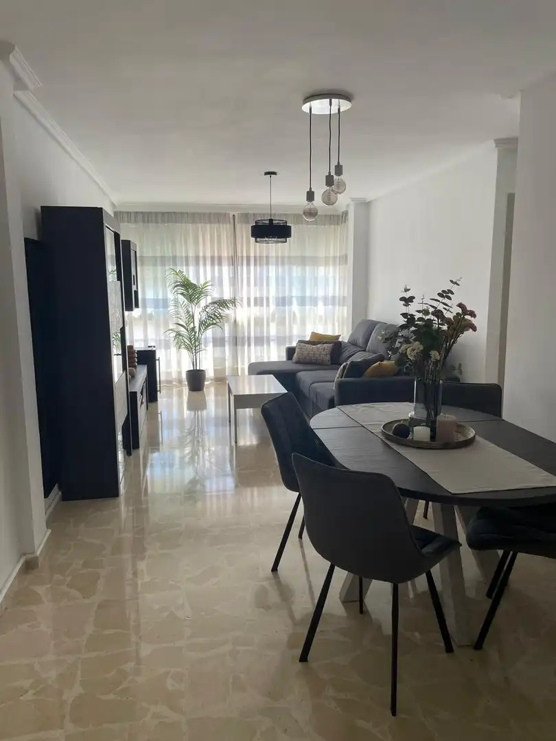 Living room of Flat for sale in Algeciras