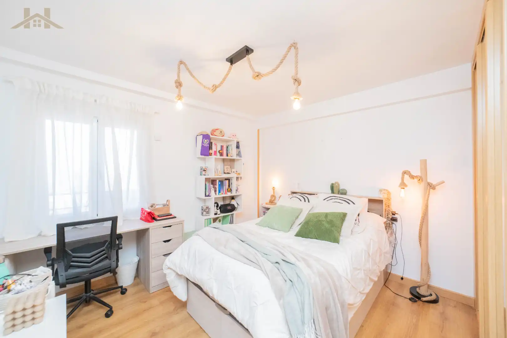 Habitación de Dúplex en venta en Móstoles con Aire acondicionado, Calefacción y Parquet