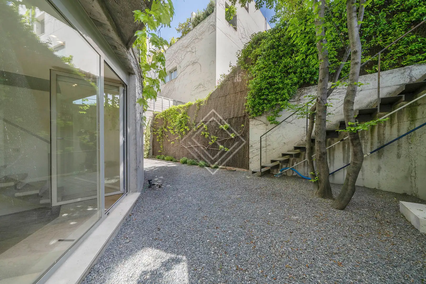 Jardí de Dúplex de lloguer en Madrid amb Jardí privat, Terrassa i Piscina