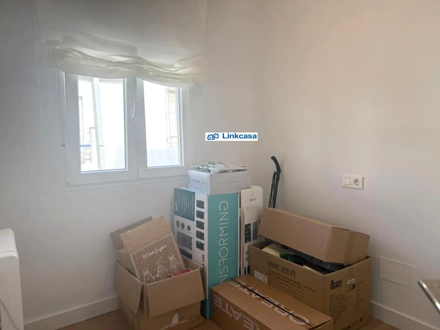 Bedroom of Flat for sale in Madrid  with Air Conditioner, Heating and Terrace