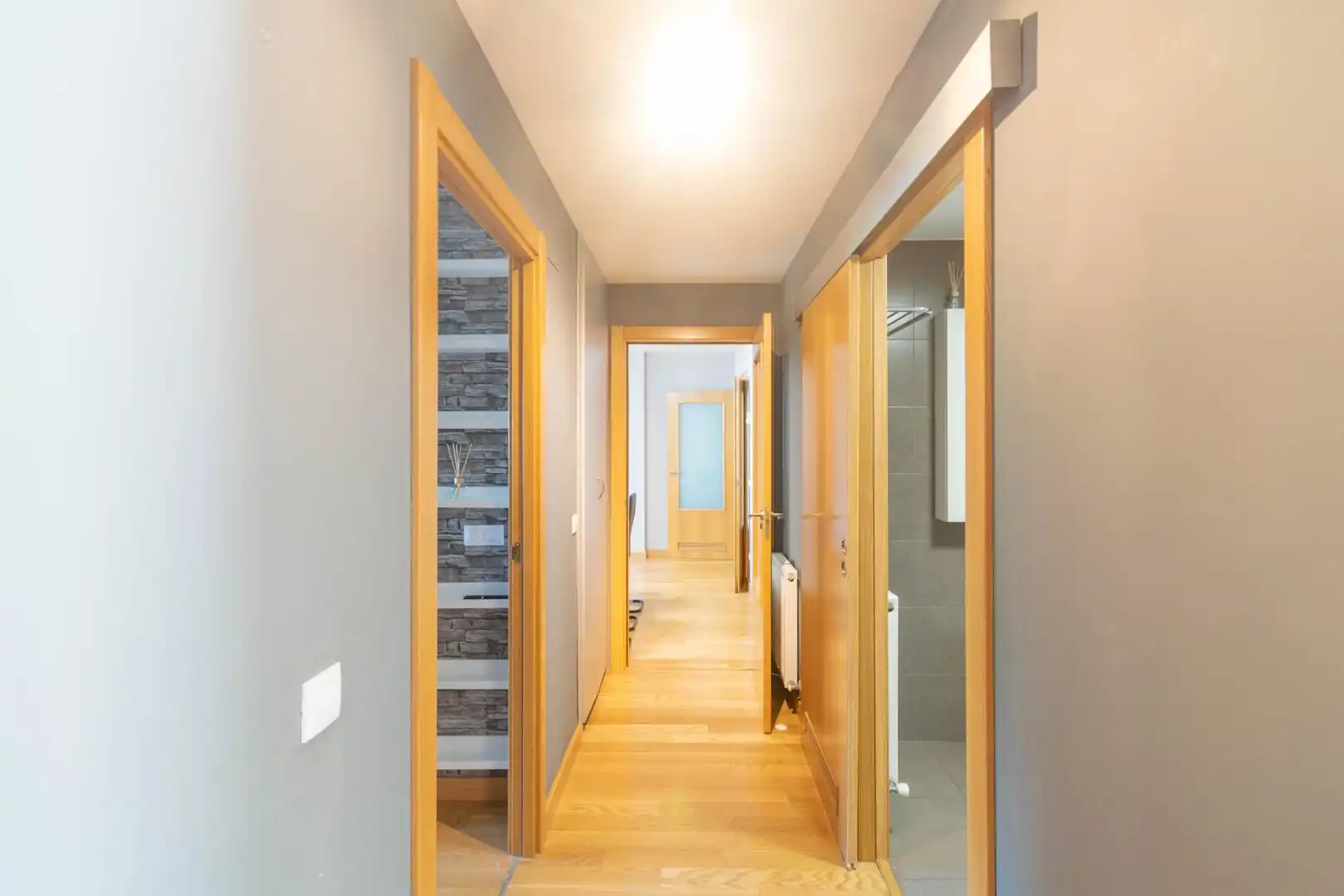 Piso en venta en Aranguren con Calefacción, Parquet y Trastero