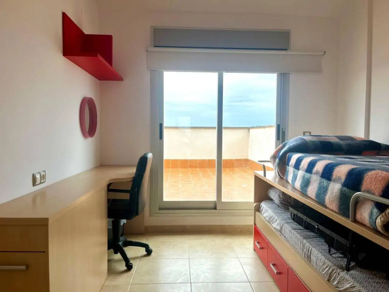 Schlafzimmer von Dachboden zum Verkauf in San Jorge / Sant Jordi mit Klimaanlage, Heizung und Terrasse