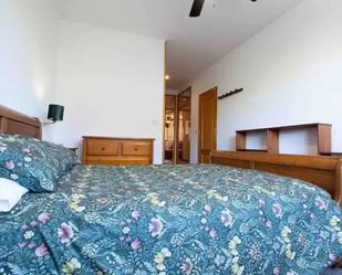 Bedroom of Apartment to share in La Pobla de Vallbona  with Terrace