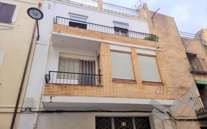 Vista exterior de Casa adosada en venda en La Jana amb Terrassa