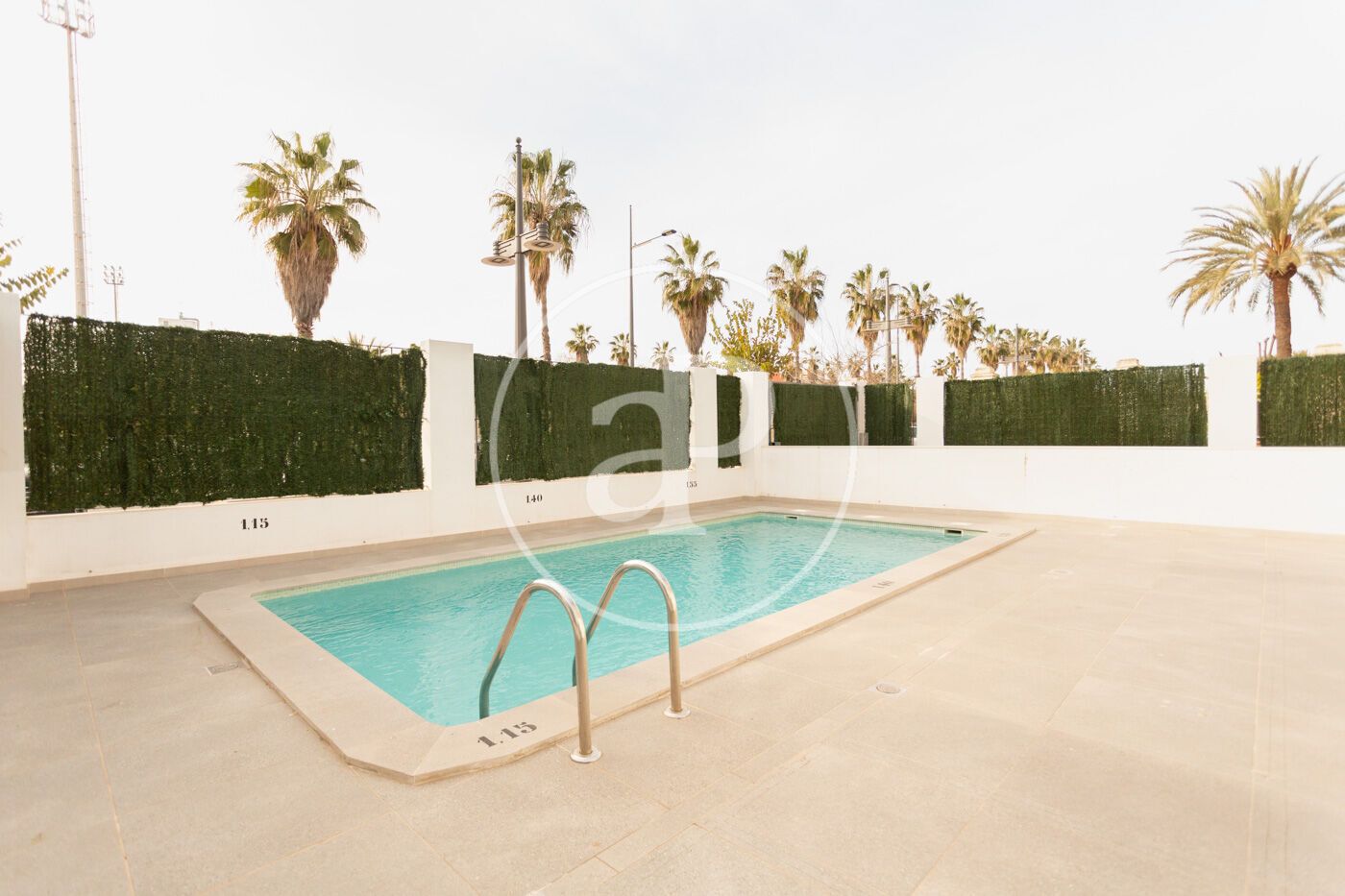 Swimming pool of Flat to rent in  Valencia Capital  with Air Conditioner, Heating and Furnished