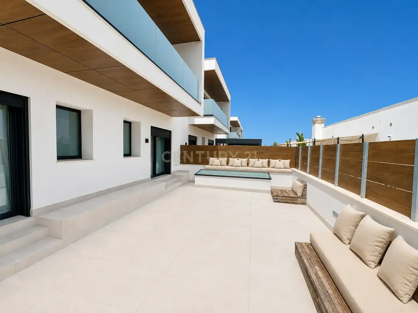 Terrassa de Casa o xalet de lloguer en Santa Eulària des Riu amb Aire condicionat, Jardí privat i Traster