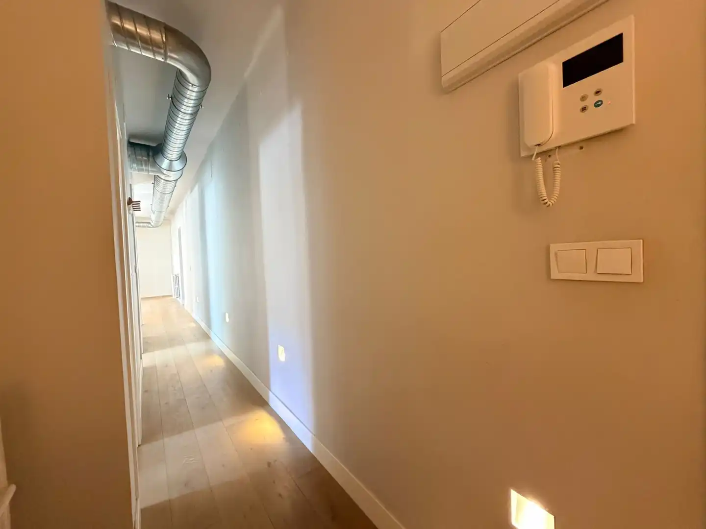 Flat for sale in Madrid  with Air Conditioner, Heating and Terrace