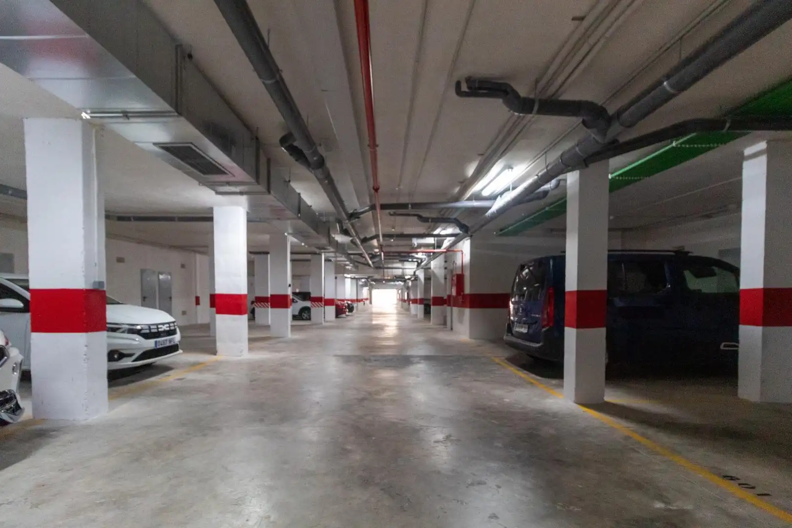 Apartamento con piscina en venta en Calle Almendros, imagen 27