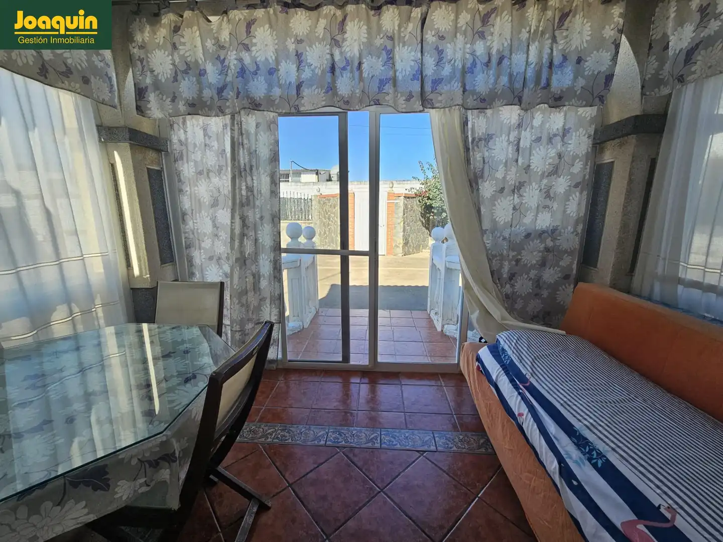 Terrassa de Casa o xalet en venda en Córdoba amb Aire condicionat, Traster i Piscina