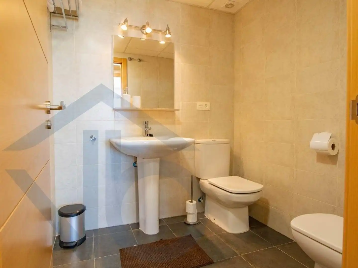 Baño de Piso en venta en Pulpí con Aire acondicionado, Terraza y Piscina