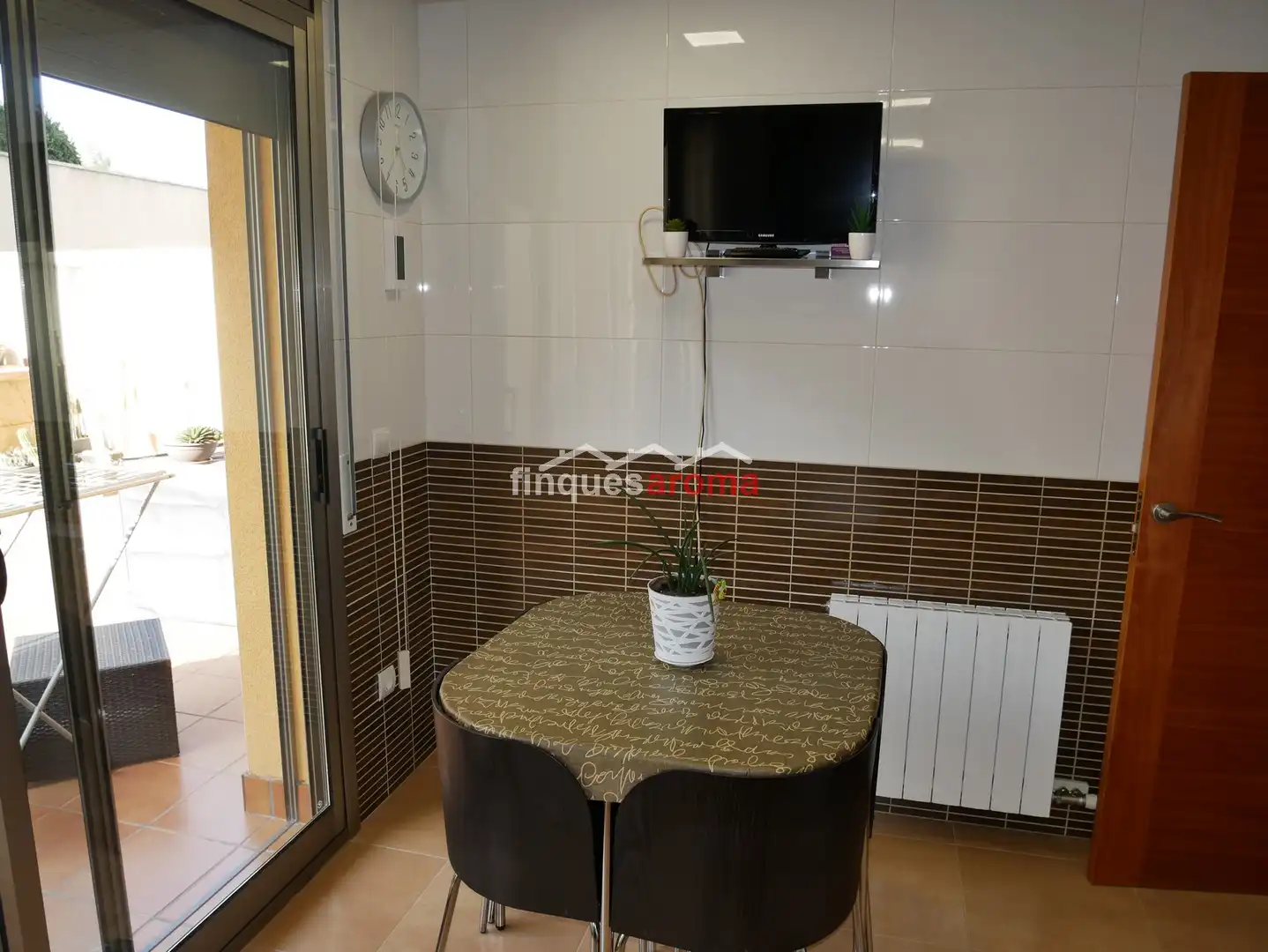 Habitación de Casa adosada en venta en Valls con Aire acondicionado, Calefacción y Jardín privado