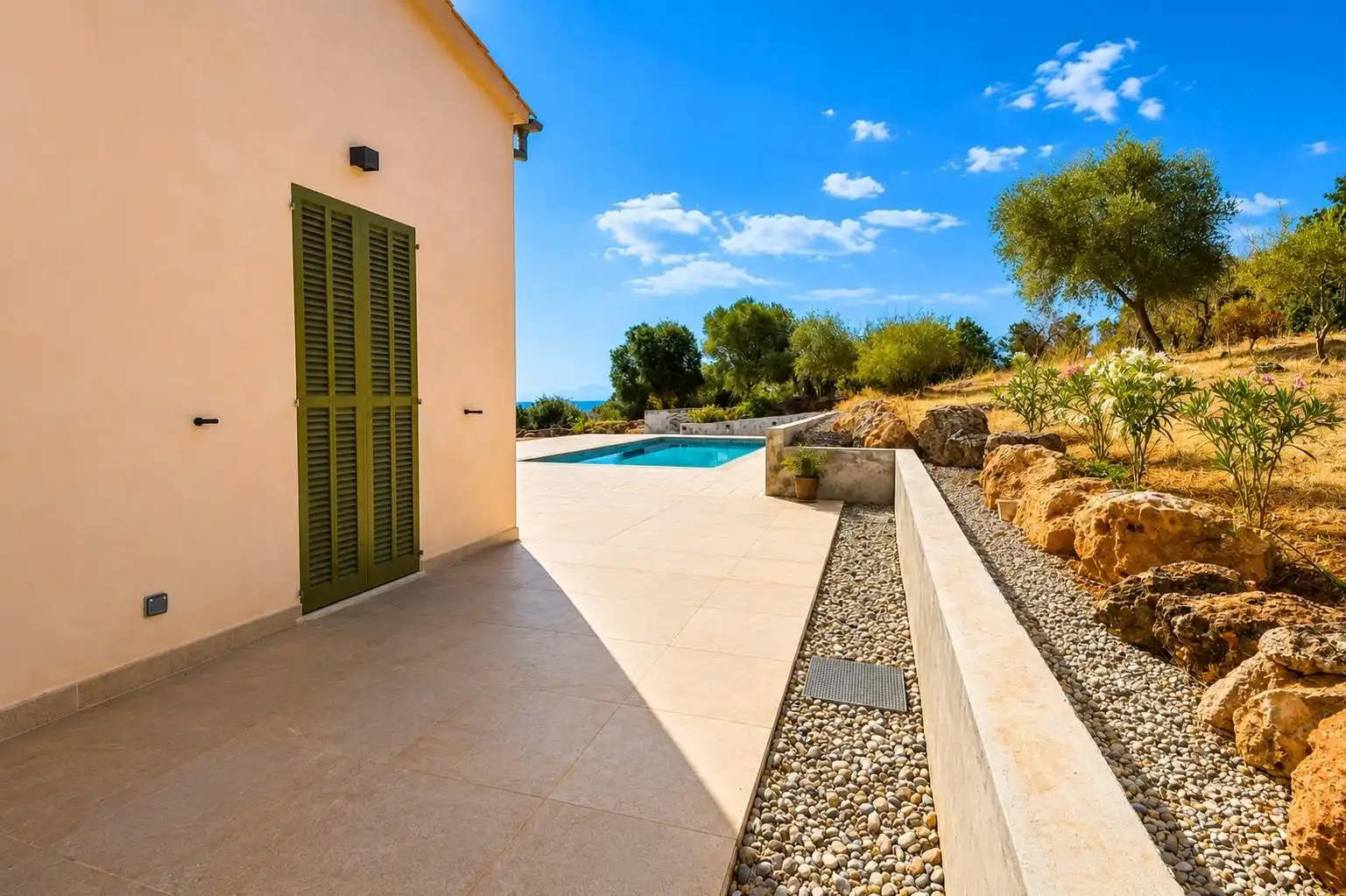 Terrasse von Country house zur Miete in Búger mit Klimaanlage, Heizung und Privatgarten