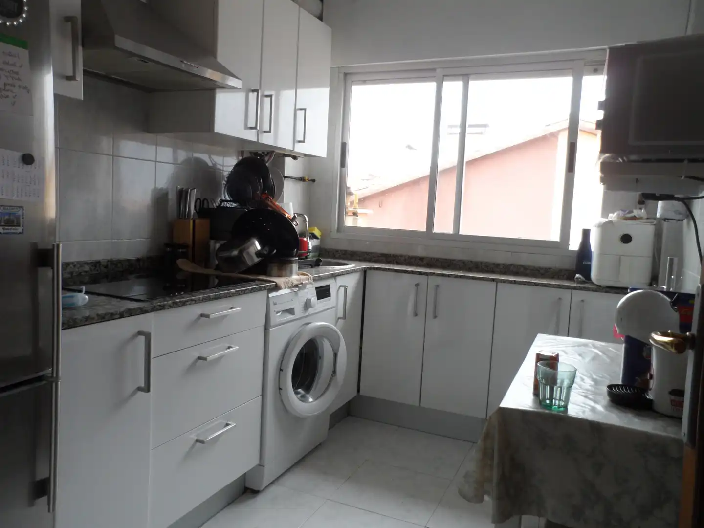 Cuina de Pis en venda en Santander amb Calefacció i Moblat