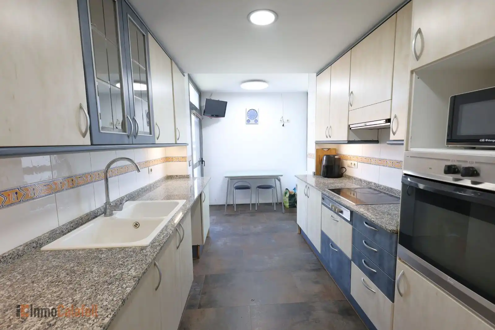 Küche von Wohnung zum Verkauf in El Vendrell mit Klimaanlage, Terrasse und Möbliert