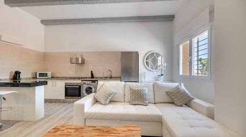 Apartamento en alquiler en Miraflores del Palo, Málaga, imatge 2