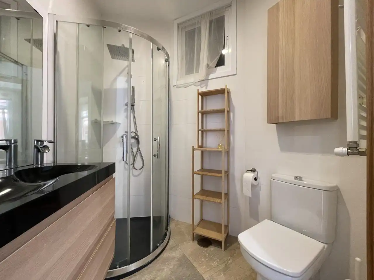 Badezimmer von Wohnung zum Verkauf in A Coruña Capital  mit Heizung, Terrasse und Balkon
