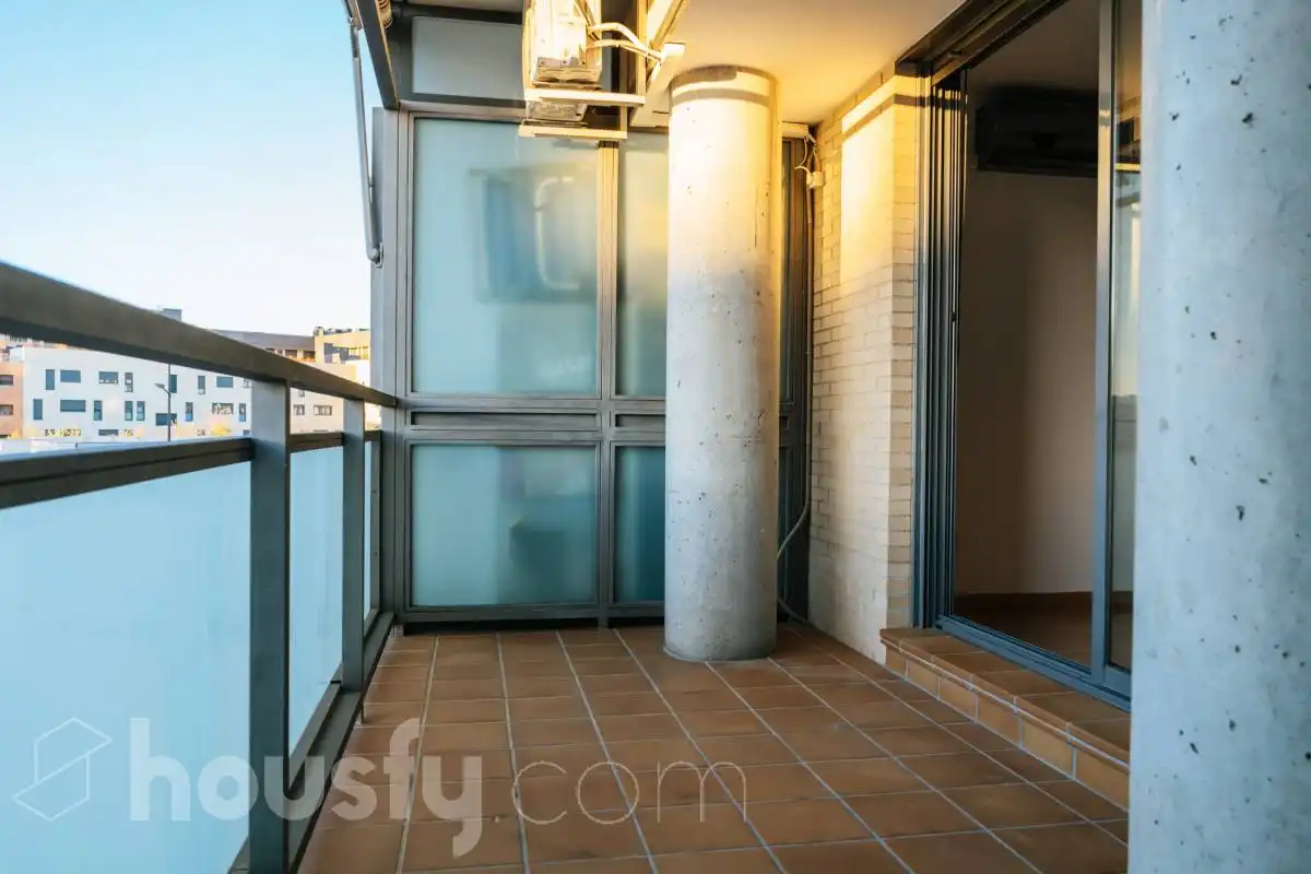 Wohnung zur Miete in Avenida de la Osa Menor, Sur - PAU 4