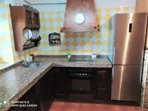 Cocina de Casa adosada de alquiler en Arriate con Aire acondicionado, Calefacción y Piscina