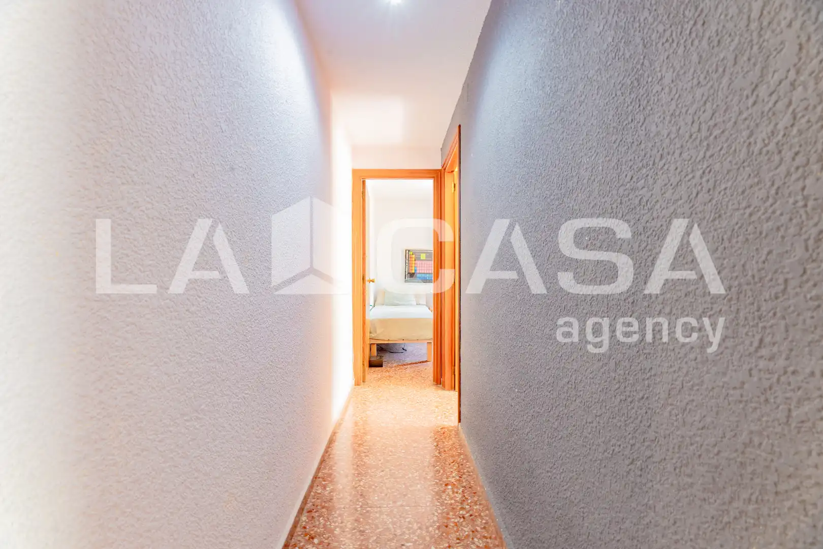 Flat for sale in Valencia  with Balcony