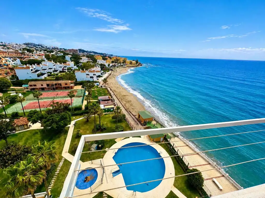 Exterior view of Study for sale in Mijas  with Air Conditioner, Terrace and Furnished