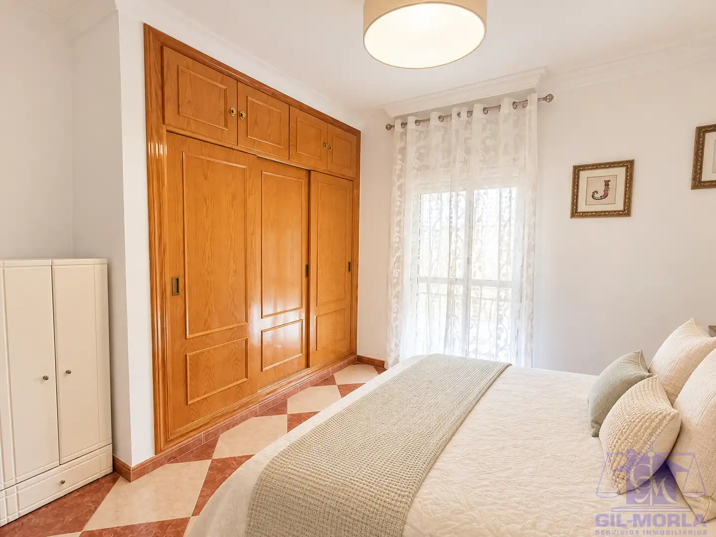 Habitación de Piso en venta en Benamocarra, Málaga
