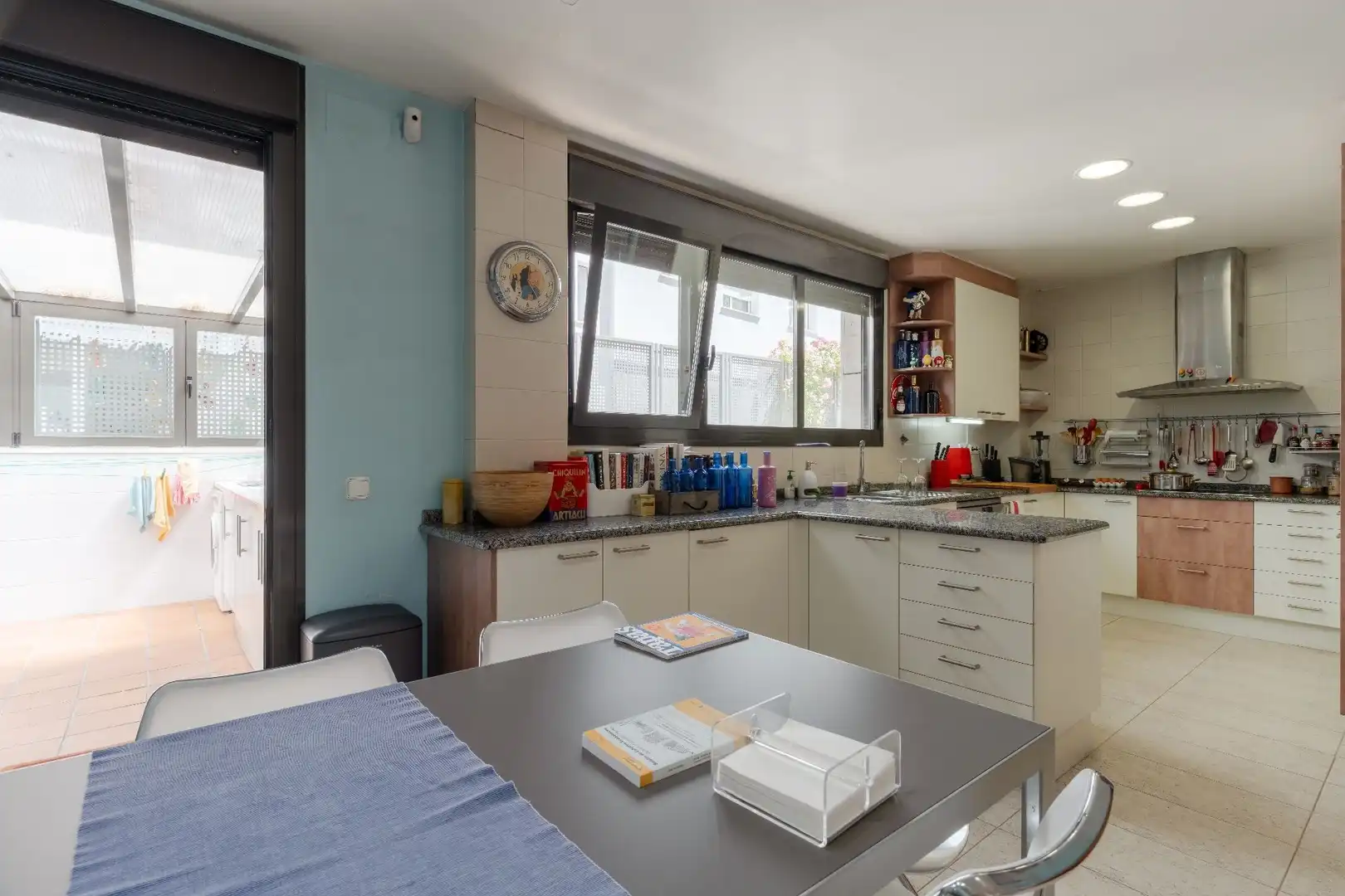 Kitchen of Houses for sale in Madrid  with Air Conditioner, Heating and Private garden