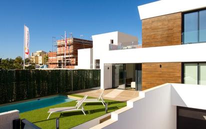 Exterior view of House or chalet for sale in El Campello  with Terrace