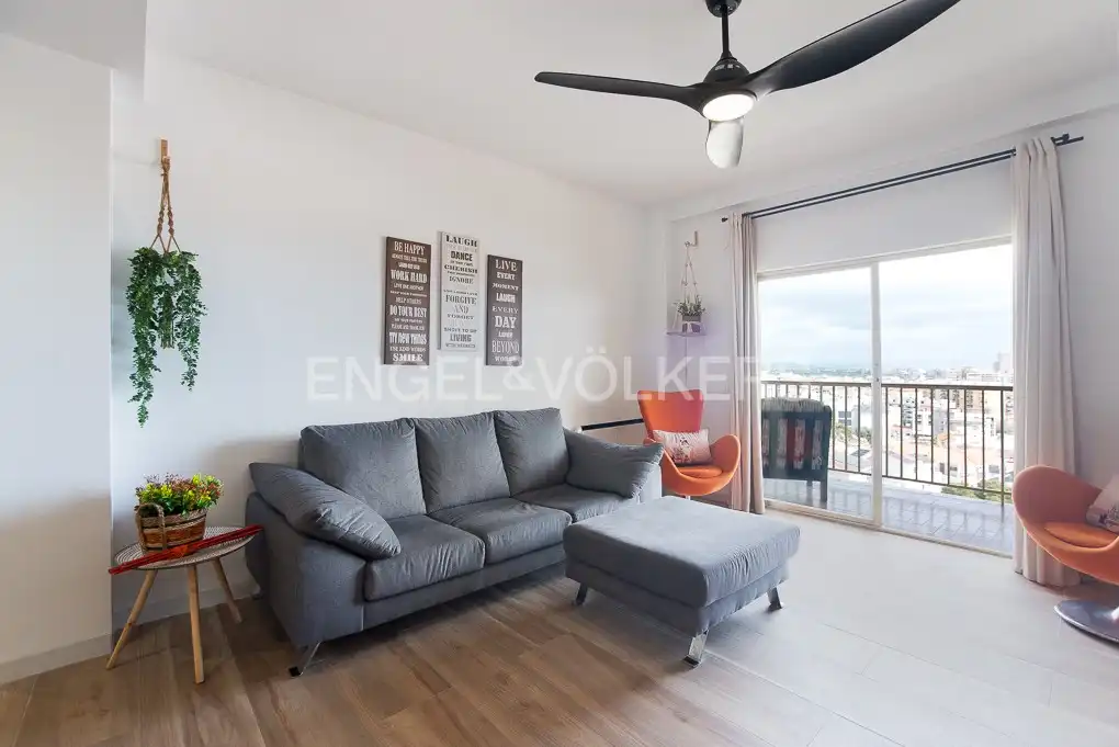 Living room of Apartments for sale in Peñíscola / Peníscola  with Heating, Furnished and Balcony