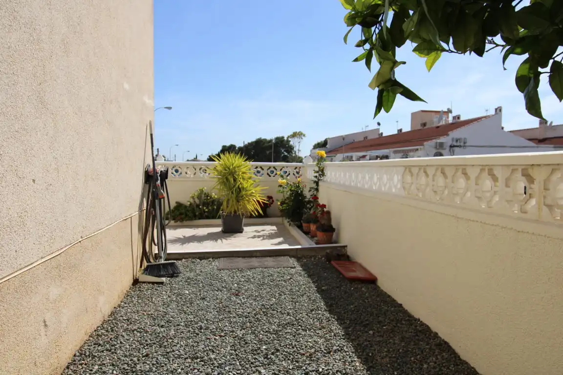 Casa o chalet en venta en Calle Rodrigo, Zona Carrefour - Urbanizaciones