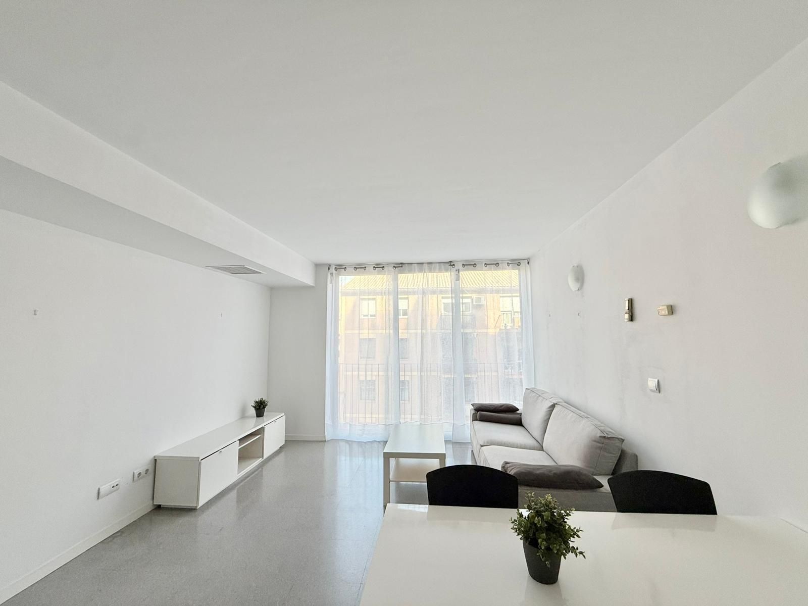 Pis de lloguer a Calle Pintor stolz, Nou Moles