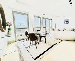 Sala d'estar de Apartament per a compartir en  Madrid Capital amb Aire condicionat i Terrassa