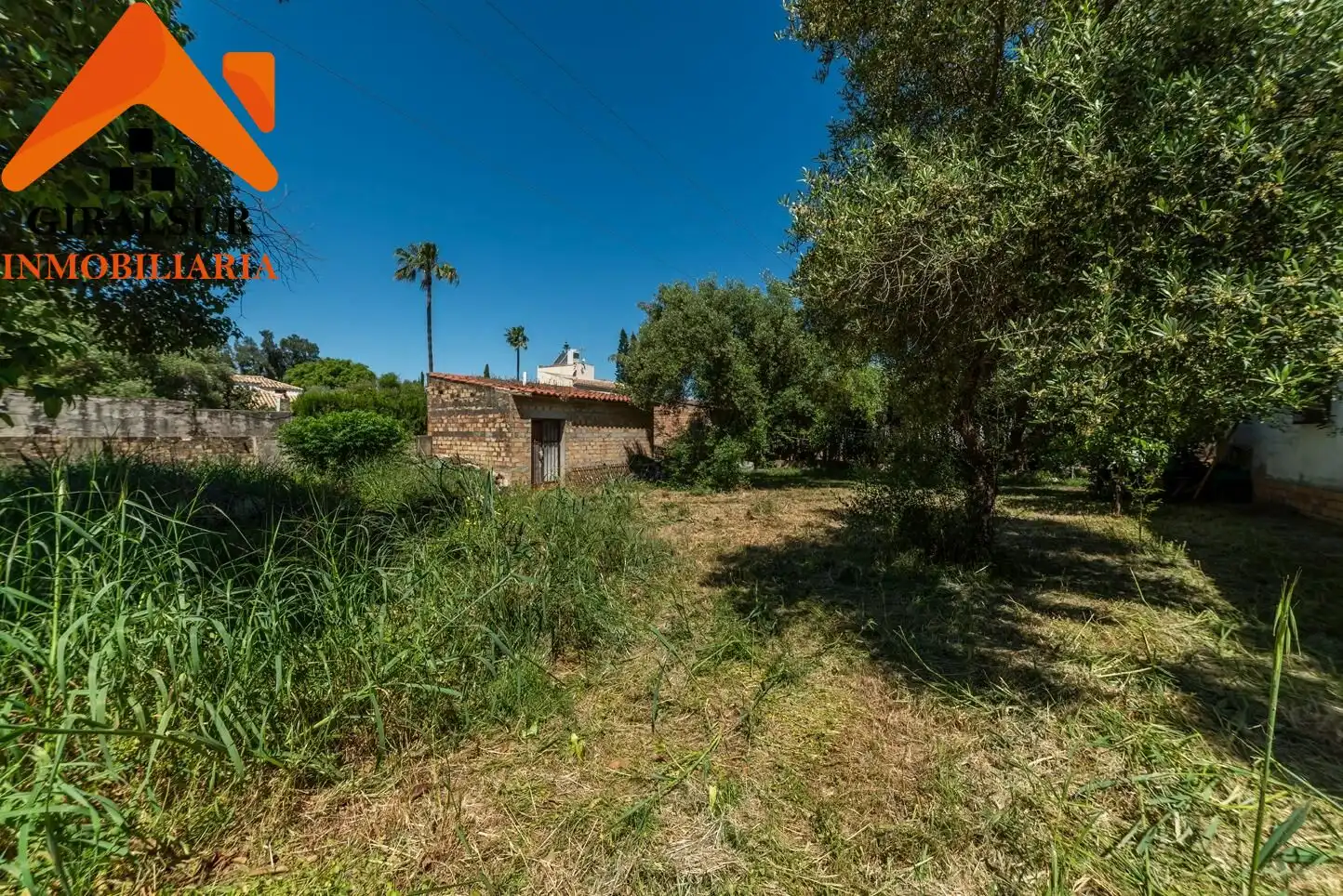 Casa o xalet en venda en Alcalá de Guadaira amb Aire condicionat, Jardí privat i Terrassa