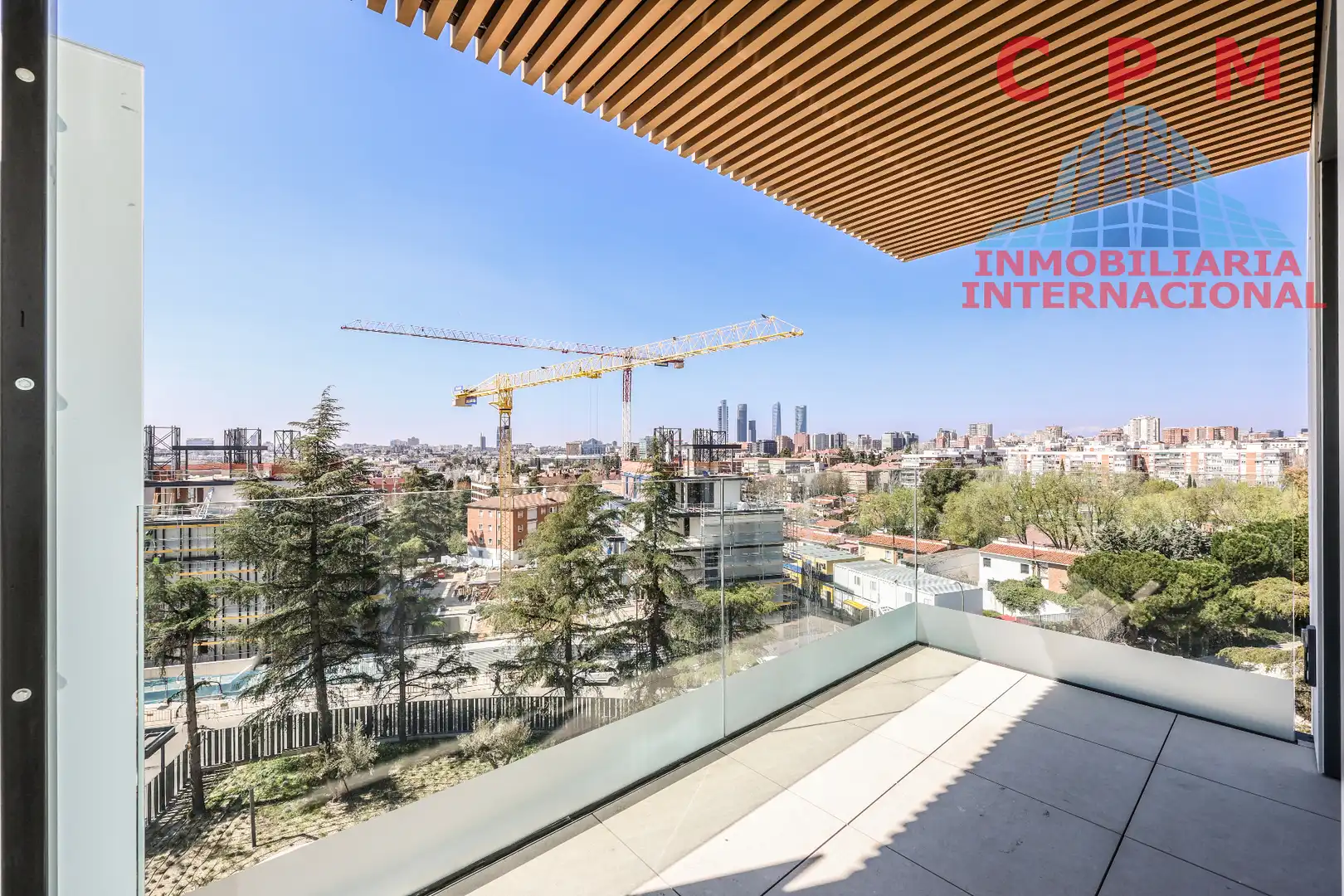 Terrace of Flat for rent in Madrid  with Air Conditioner, Heating and Parquet flooring