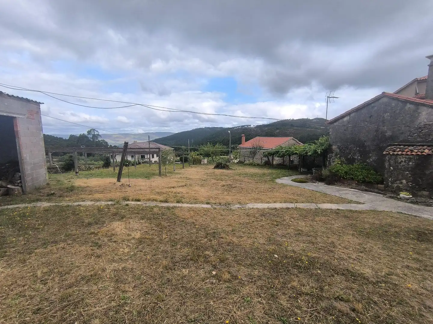 Casa o xalet en venda en Teo amb Jardí privat