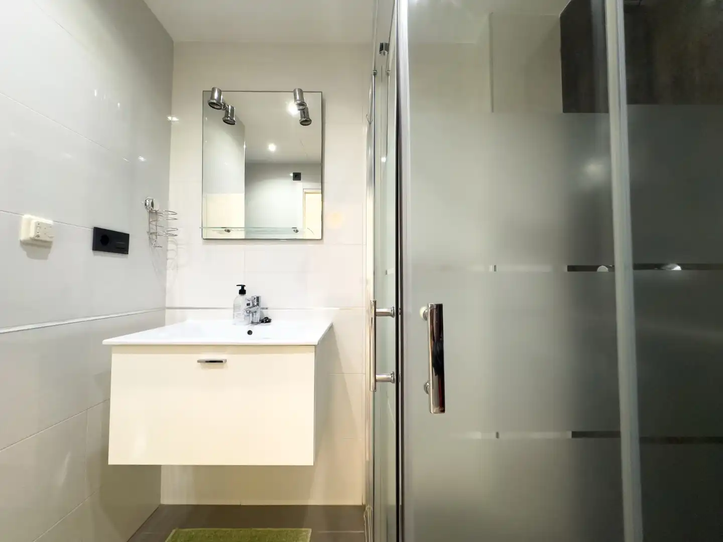 Bathroom of Attic for sale in Orihuela  with Air Conditioner, Terrace and Swimming Pool
