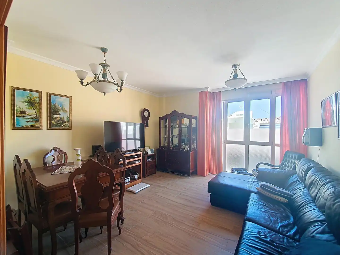 Piso con terraza en venta en Calle LA NAVAL, imagen 2