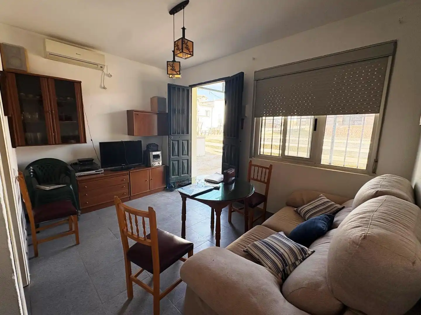 Sala d'estar de Casa o xalet en venda en Almensilla amb Piscina comunitària