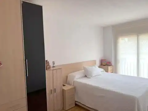 Bedroom of Apartments for sale in Roses  with Air Conditioner, Parquet flooring and Balcony