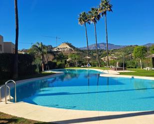 Swimming pool of Flat for sale in Estepona  with Terrace, Storage room and Community pool