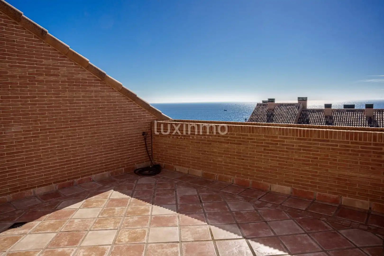 Terrasse von Country house zum Verkauf in Alicante / Alacant mit Klimaanlage, Heizung und Privatgarten