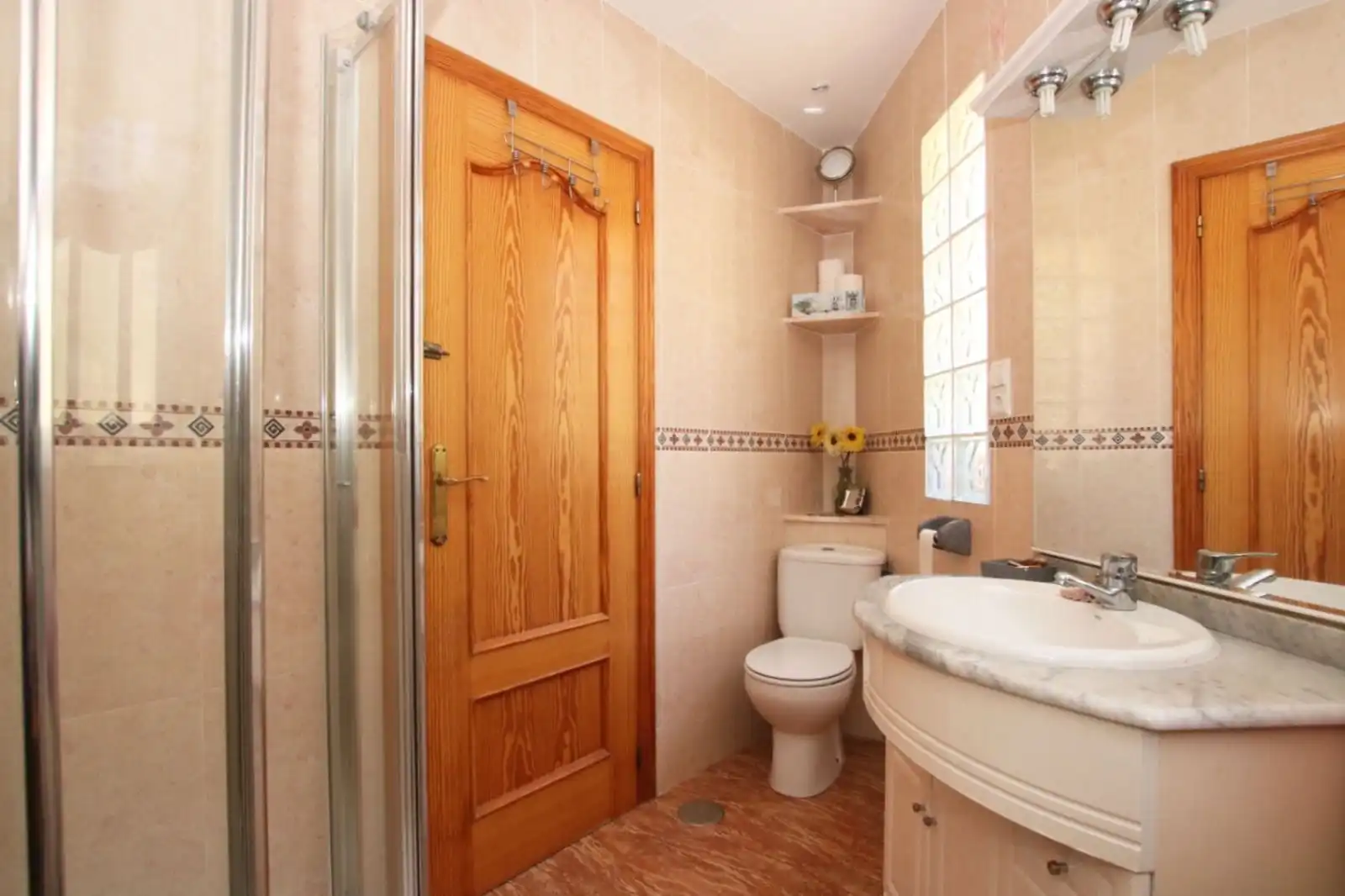 Bathroom of Houses for sale in L'Alfàs del Pi  with Air Conditioner, Heating and Private garden