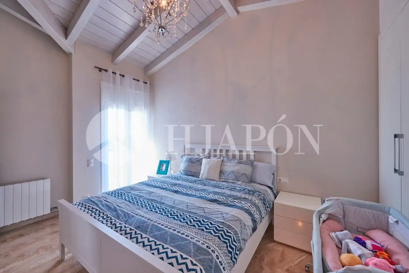 Bedroom of Houses for sale in Sant Andreu de Llavaneres  with Air Conditioner, Heating and Private garden