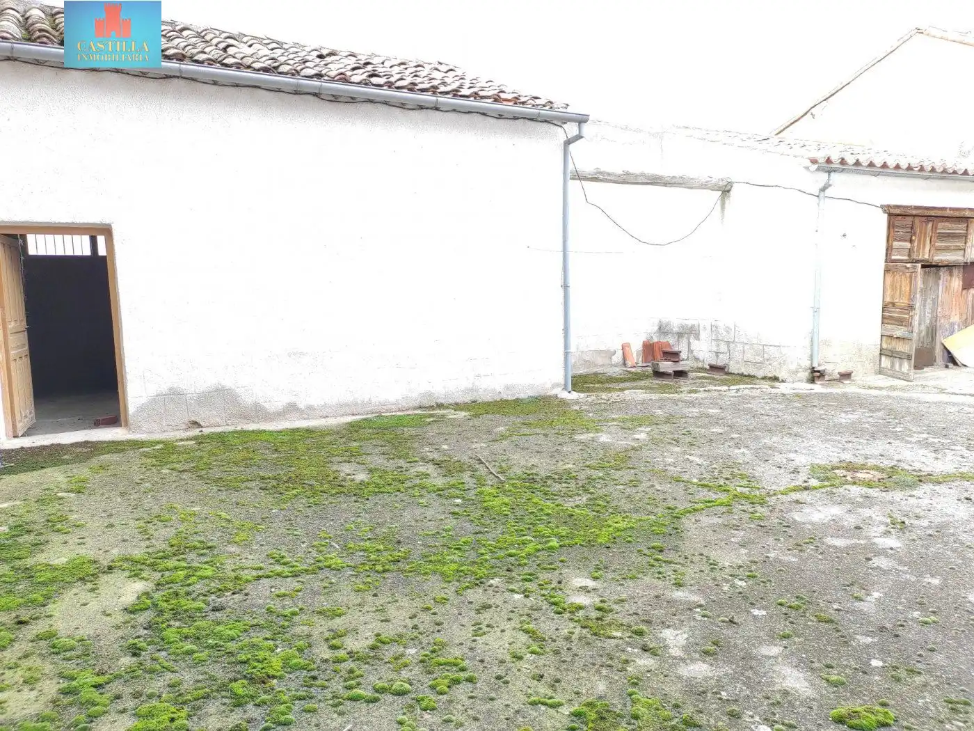 Casa o chalet en venta en Velayos con Terraza, Trastero y Amueblado