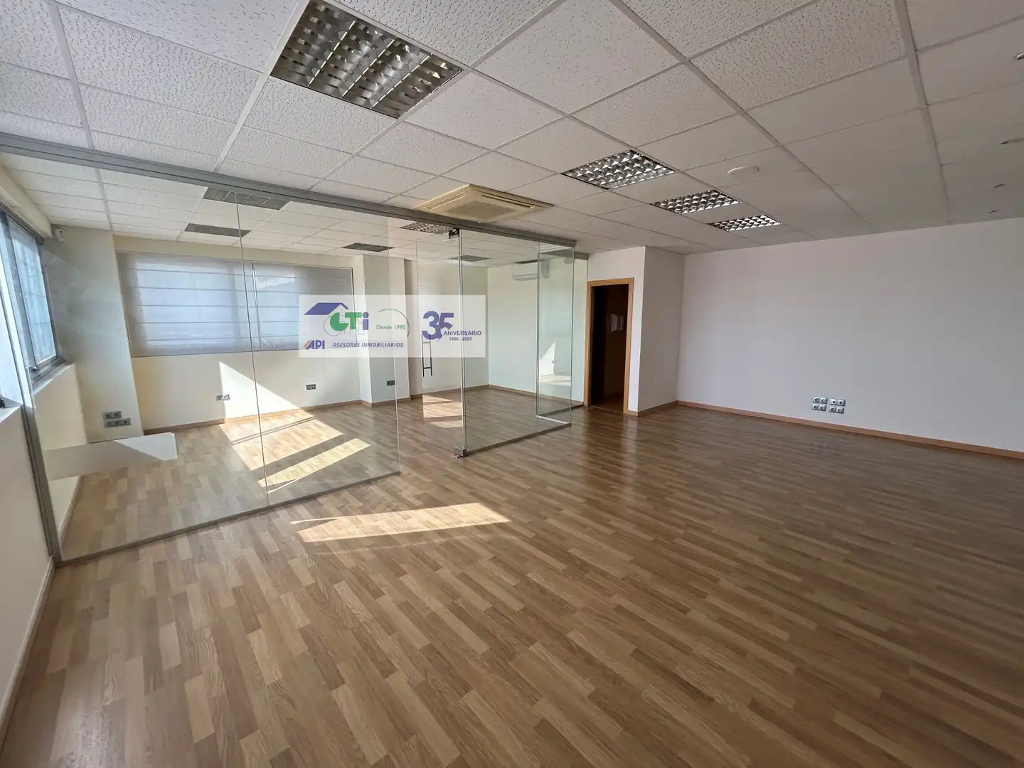 Nau industrial de lloguer a CALLE EFEDRA, imagen 3